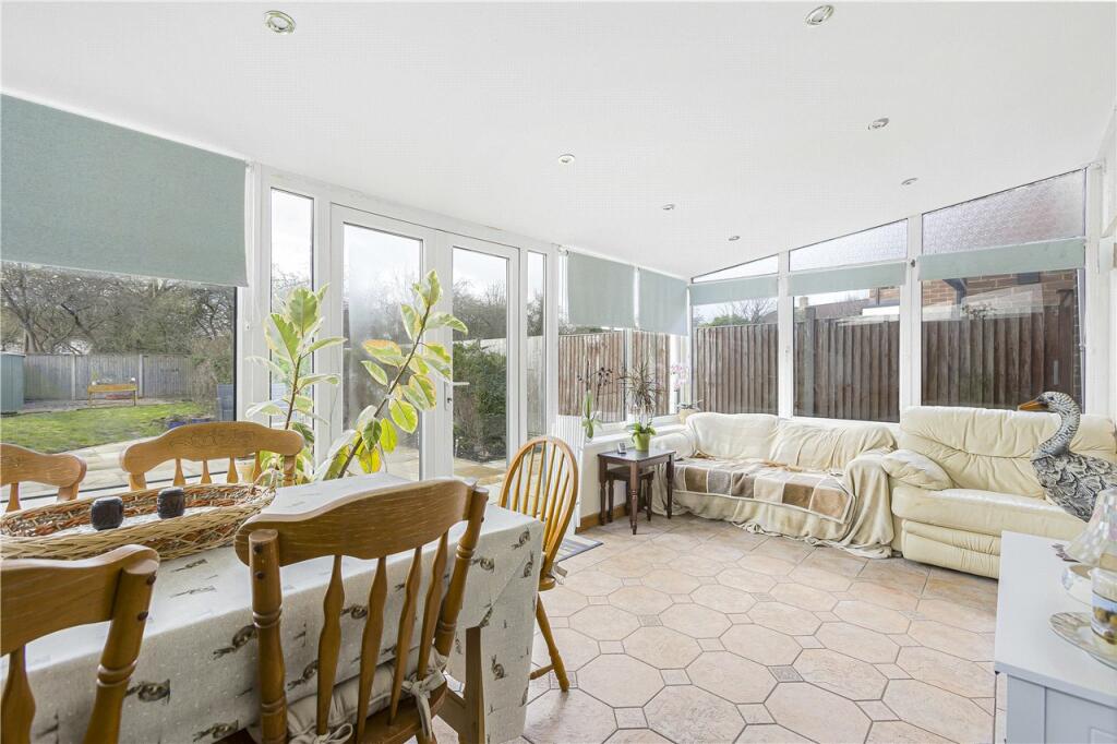 Dining/Sitting Room