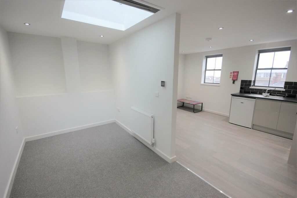 Flat_12_7_St_Peters_Close