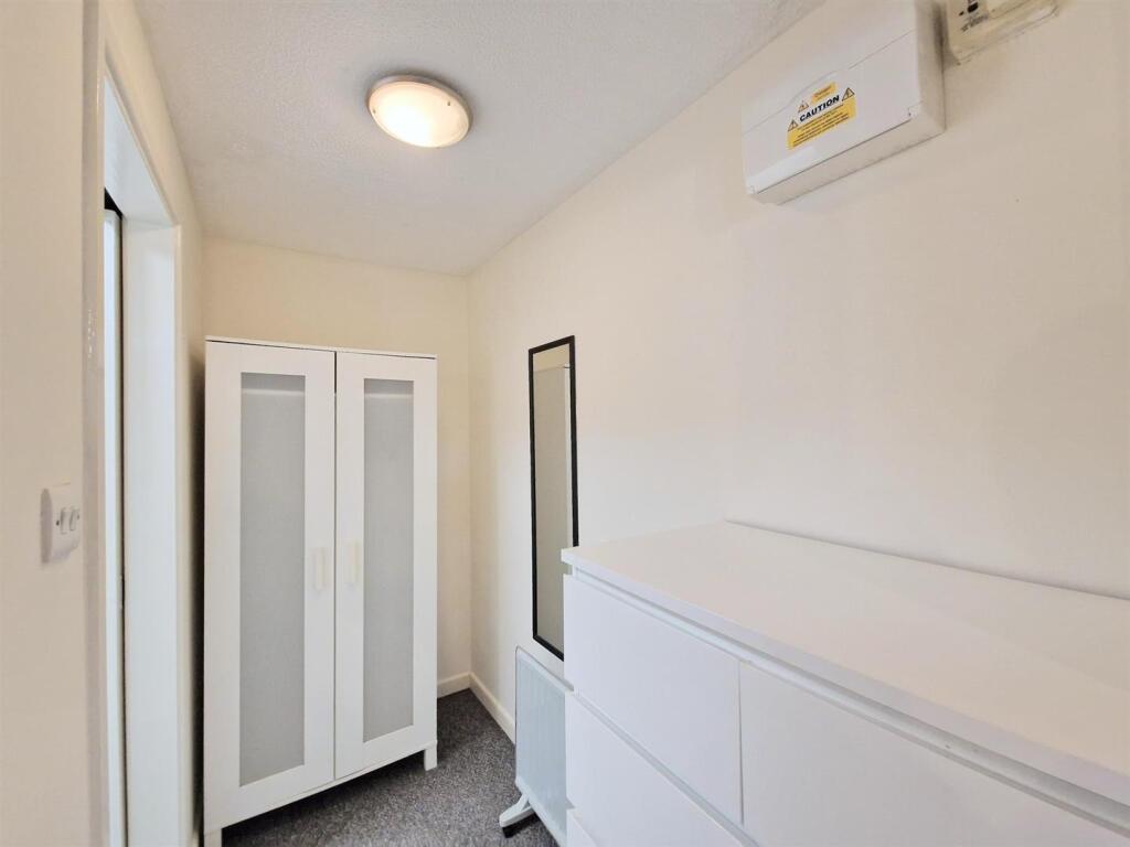 01GZ0TBQBDS3RVD5Z8EW