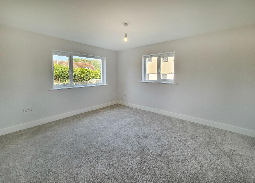 Ground Floor Bedroom 6 / Snug
