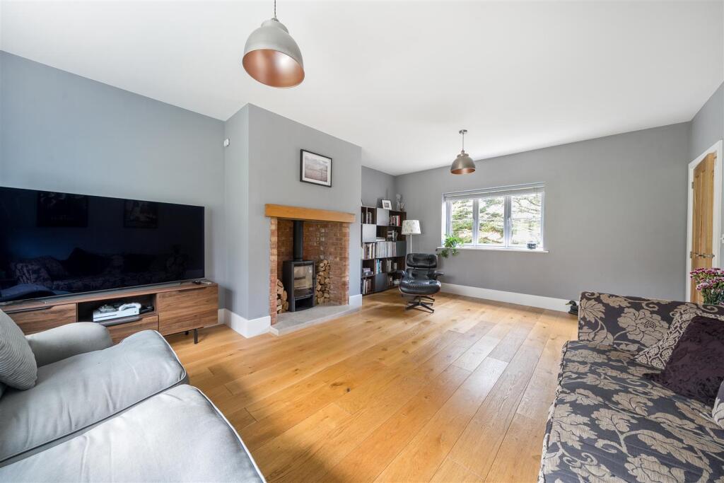 Park View House, 16 Earls Farm Way, Towcester (13)