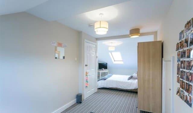 26 Kelvin Grove 1.jp