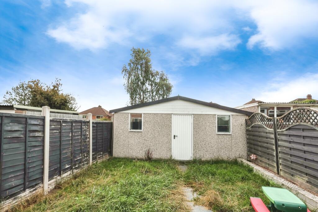 Rear Garage