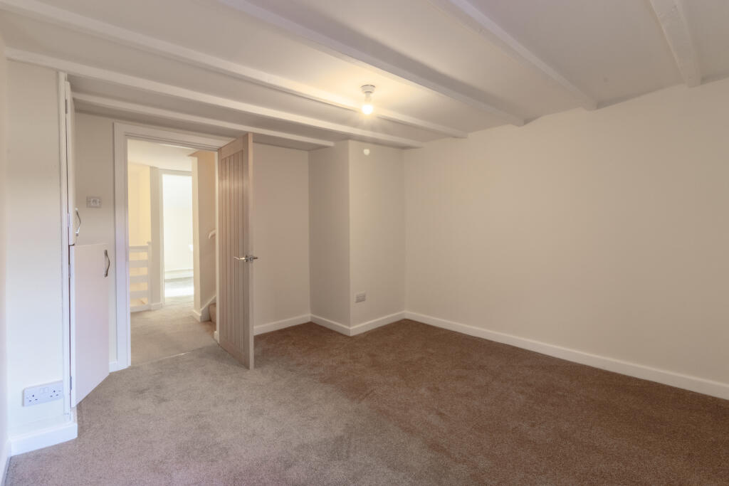 Commercial Street (4 of 25)