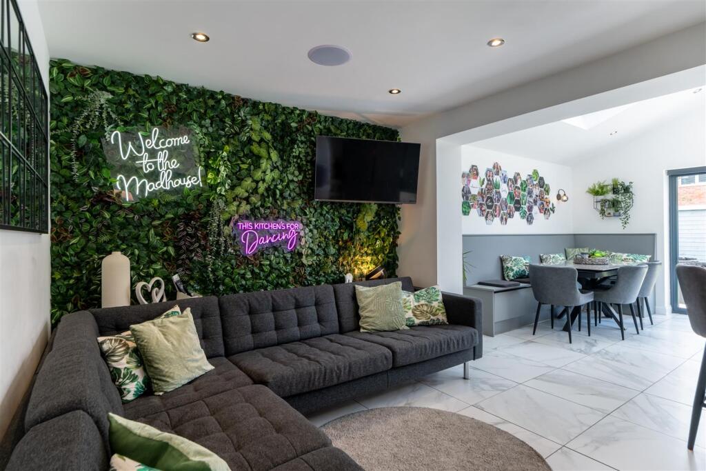 56 Muskett Drive-008.jpg