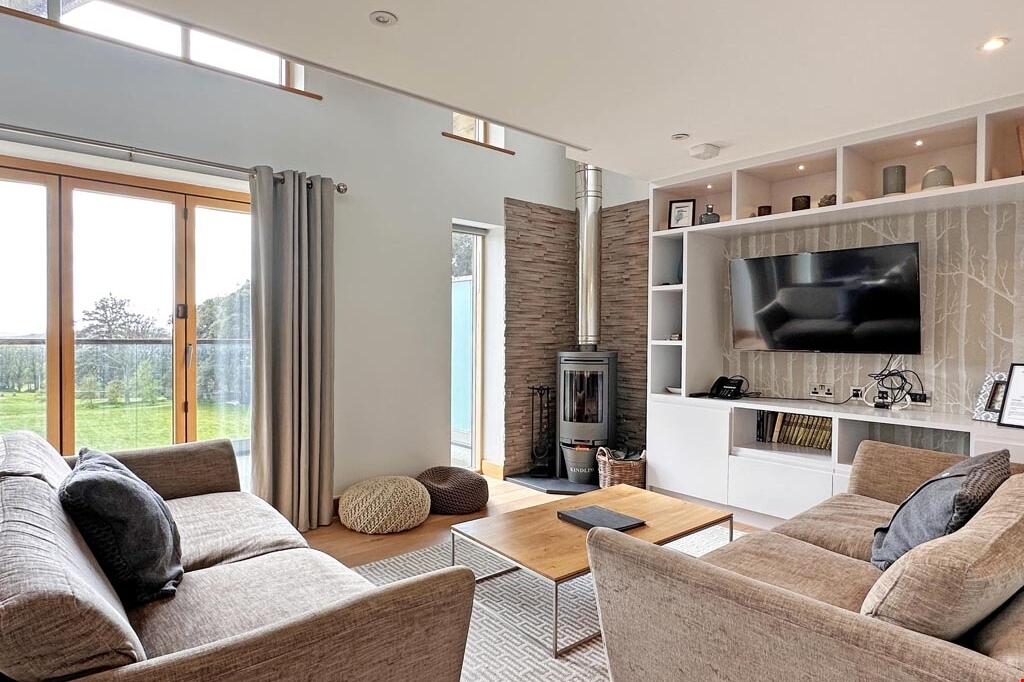 d0acfb9f-550a-4561-ab88-896ee4280843