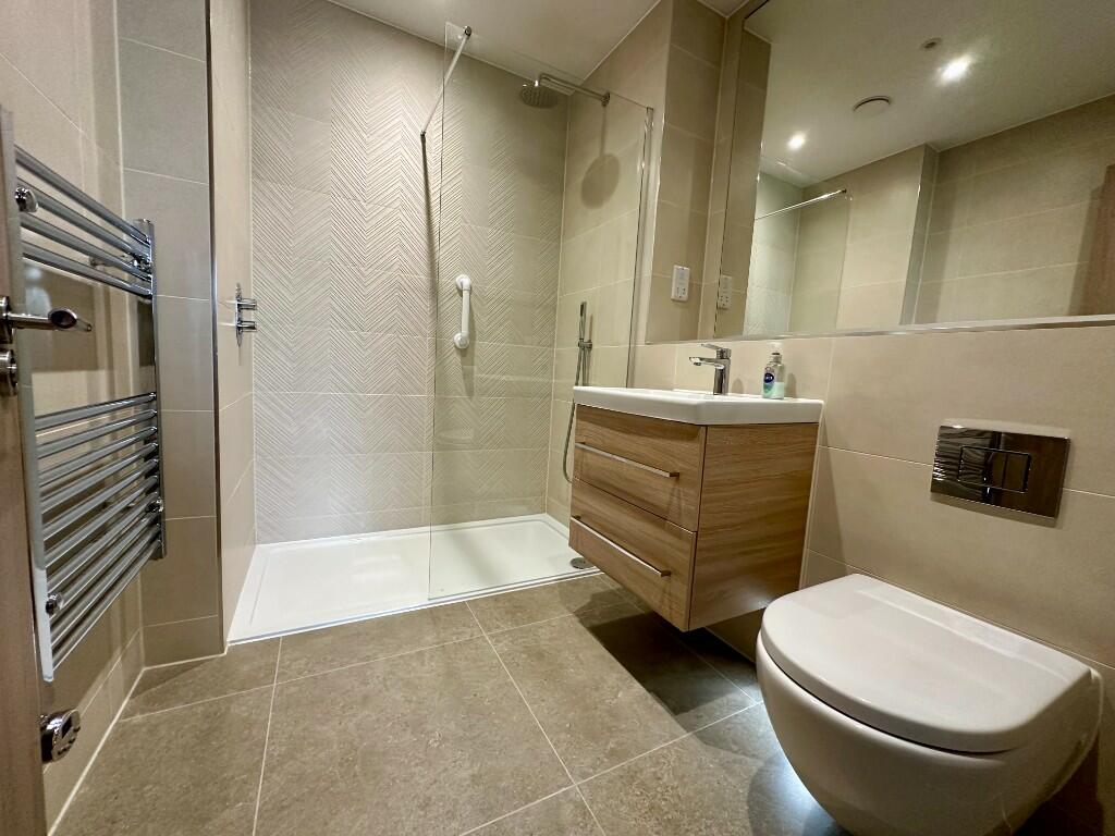 Ensuite