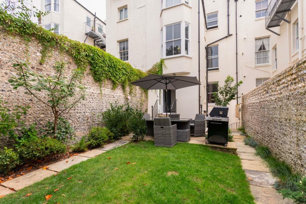 27 Lansdowne Place-7.jpg