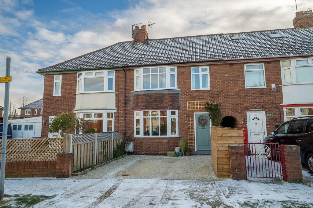 Holly Bank Road, York, YO24 4DS