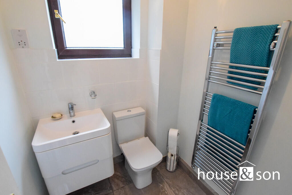 ensuite angle 1