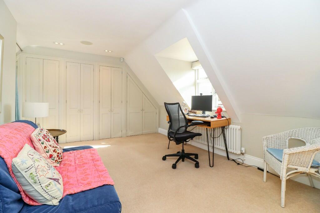 Bedroom 5