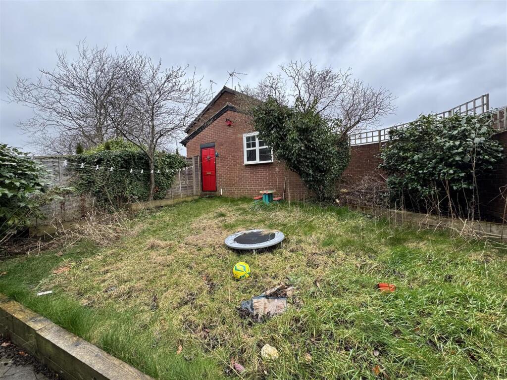 IMG_3928 (Large).JPG