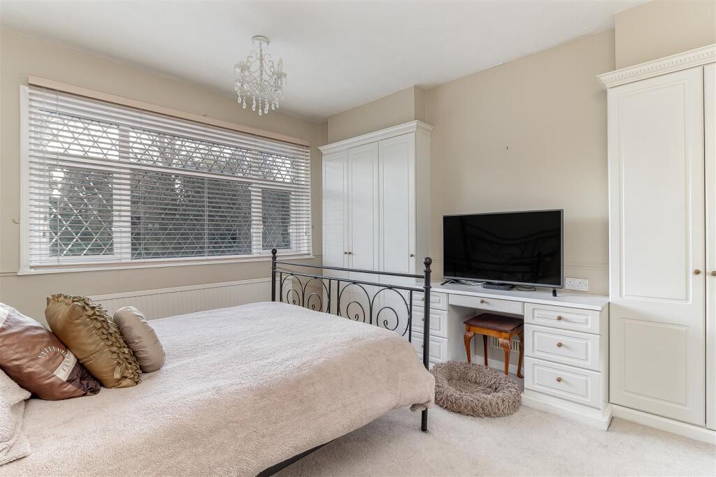 Bedroom 2.jpg