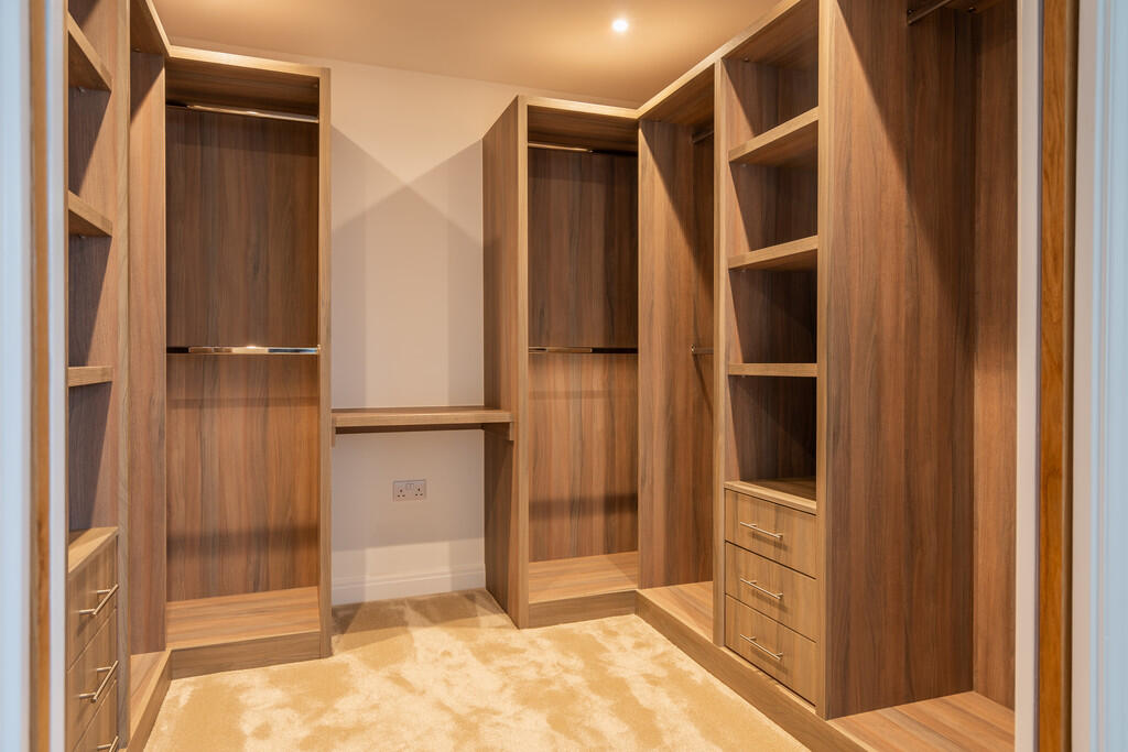 Walk in wardrobe