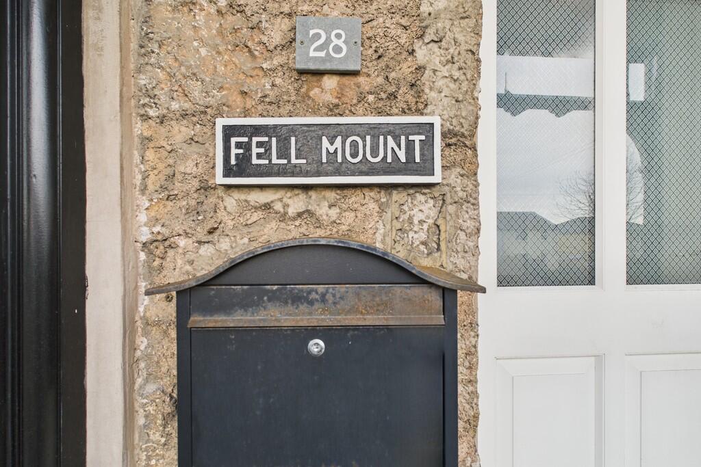 Fell Mount