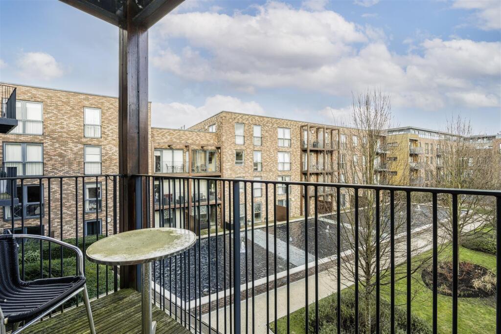 Davidson Frost-Wellings, DFW, Attlee Court, Stanmo