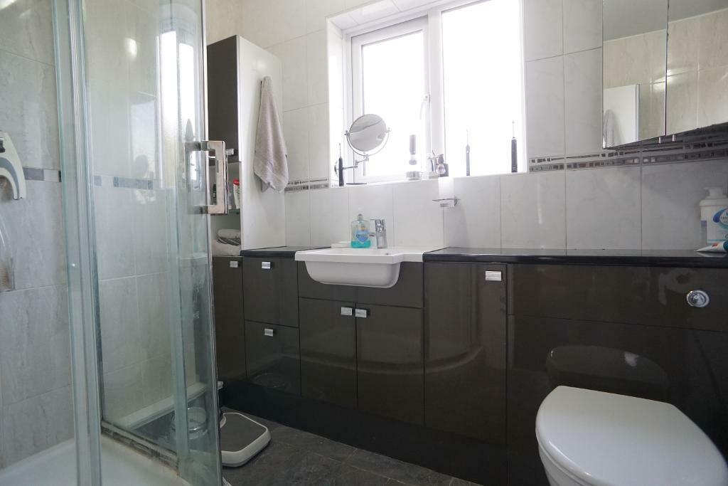 Family Shower Room
