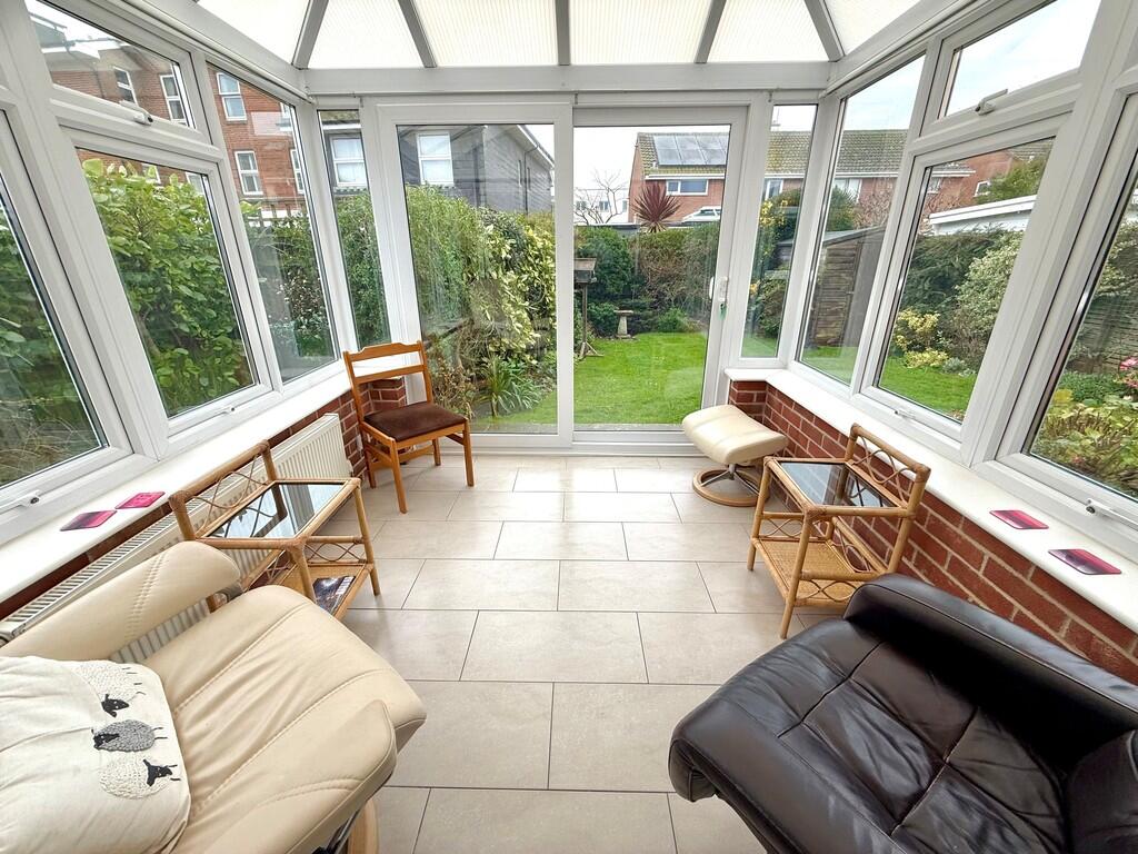 121 Mallon Dene C...