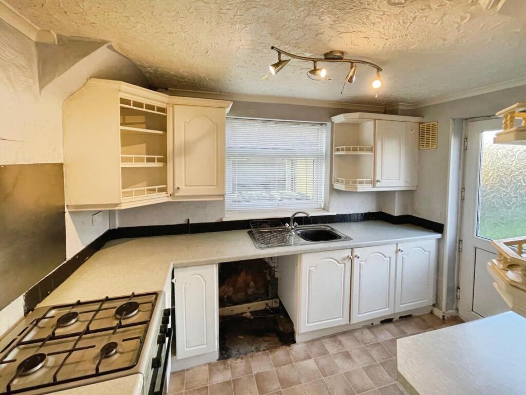 01c9eaec--4C48-B074-71DC0761FB1E-76406-00000A46494