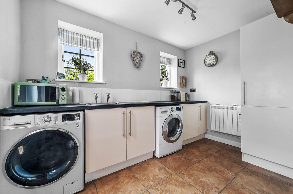 PT-TV(BOX)-Haywar...