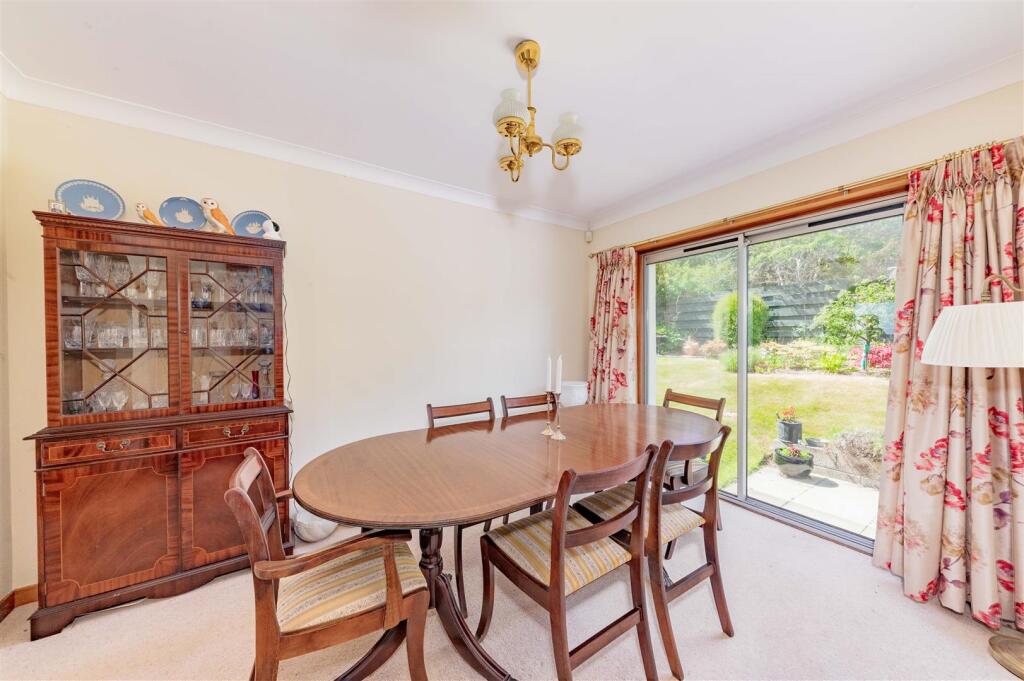 2A Victoria Street Monifieth-9.JPG