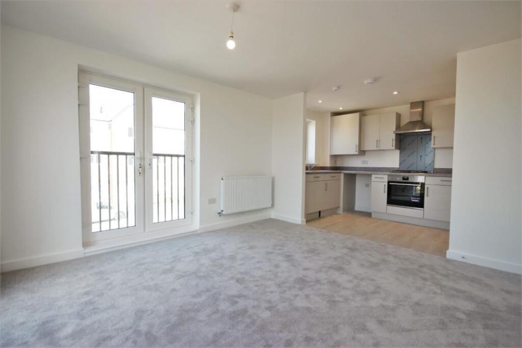 Kitchen/Living/Dinin