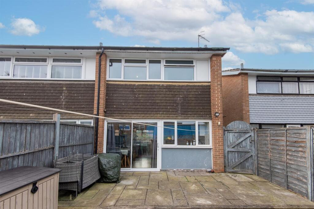 For Sale by Aspire Residential | Wolstenbury Road