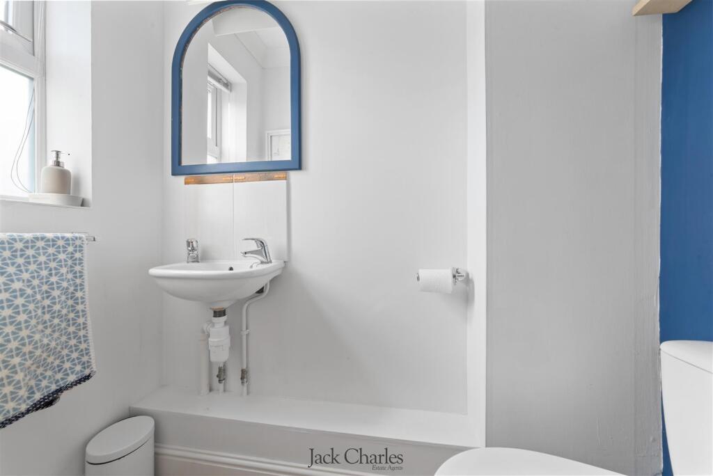 9 Wincliff Road_-15.jpg