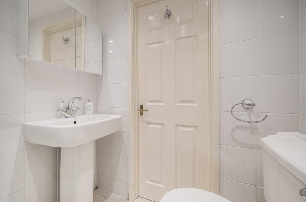 1299286-38-6839ce...