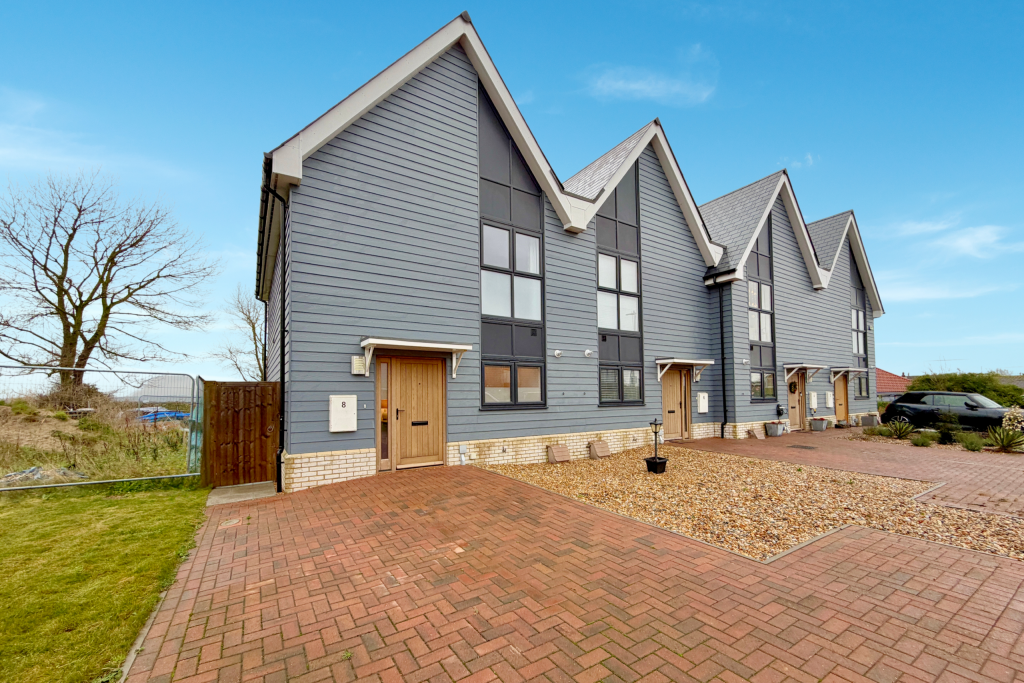 Cypress Close, St. Marys Bay, Kent
