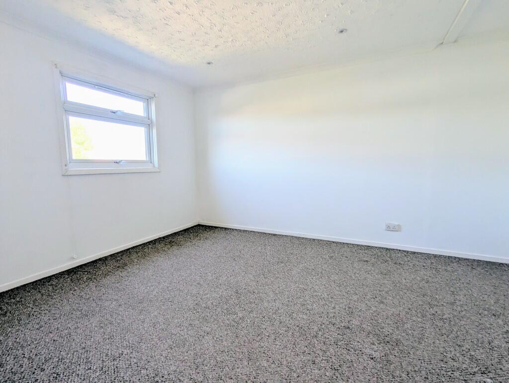 PXL_20250513_1525...