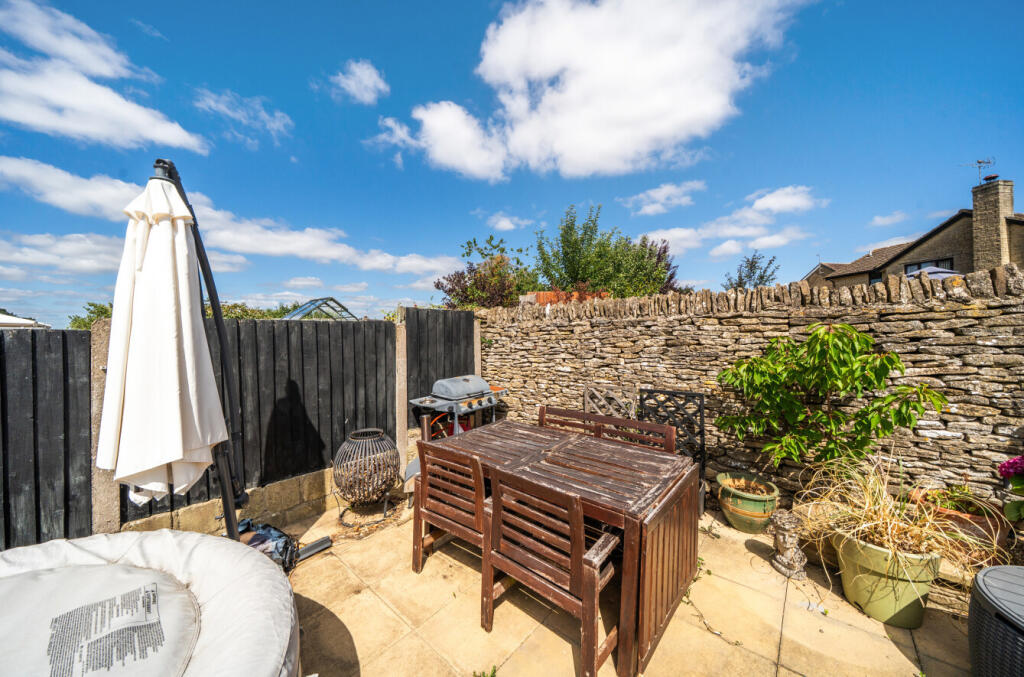 1319449-6-686cf0a...