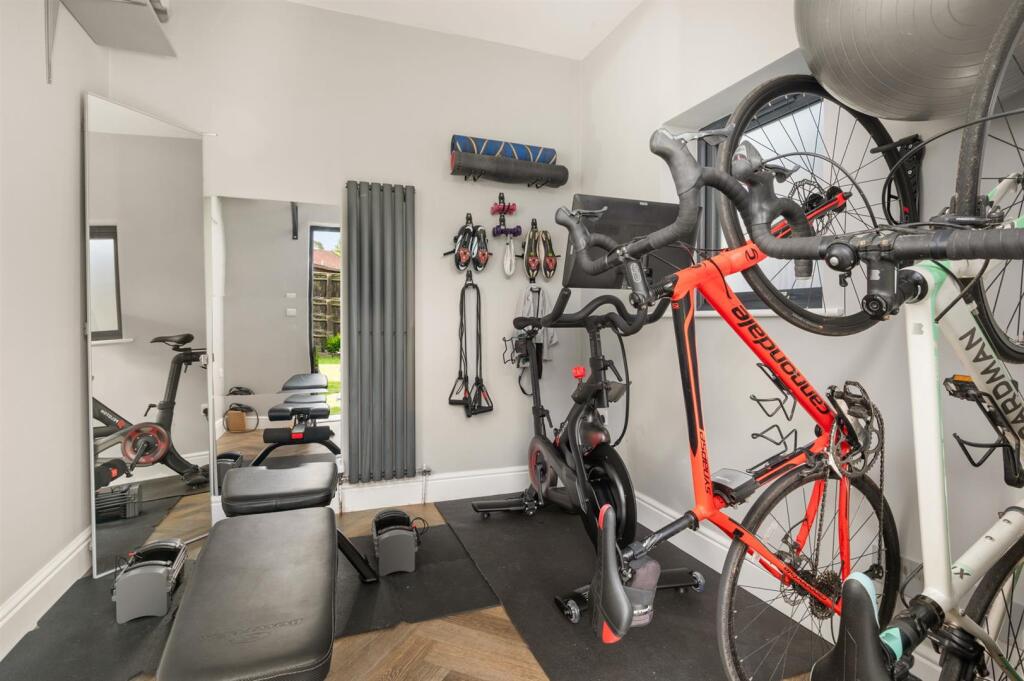 Studio / gym