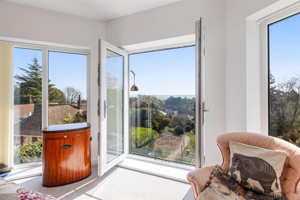 A18 - Chapter House Torquay - 250407.jpg