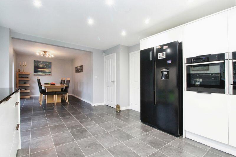 Kitchen/Diner/Family Room