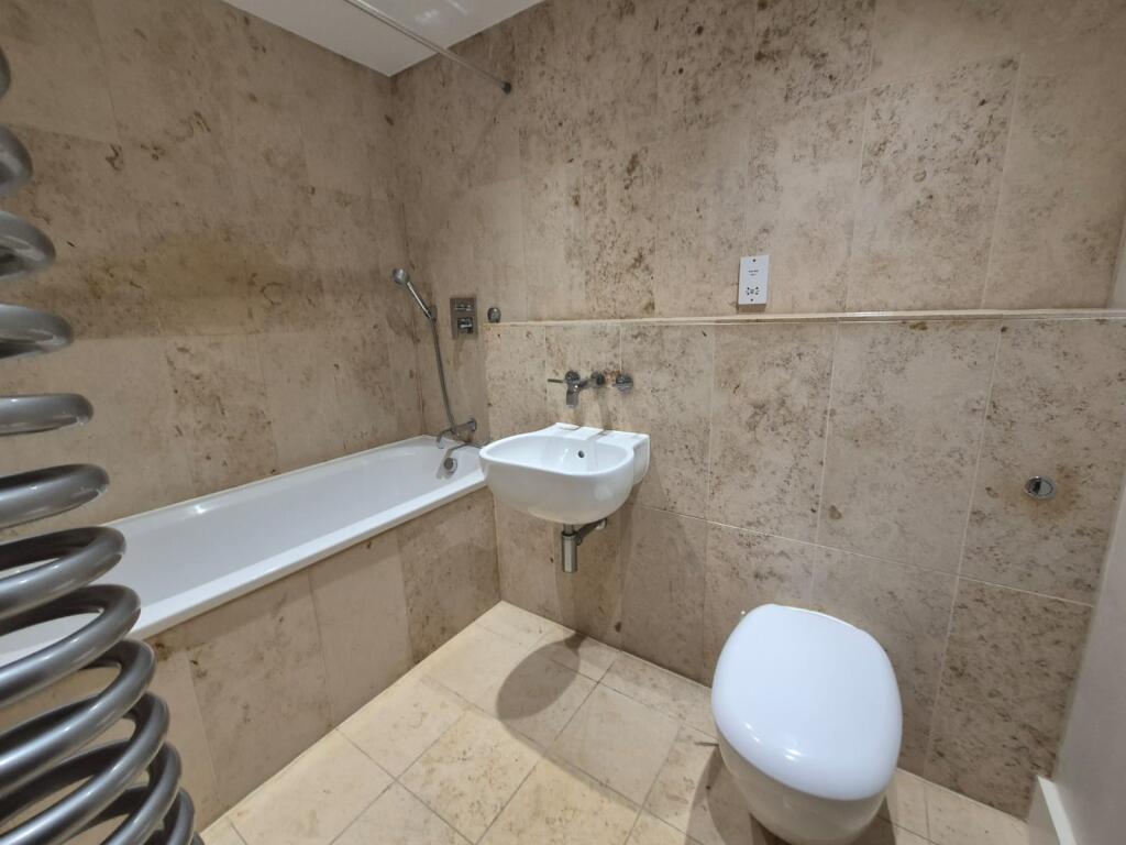 Main Bathroom