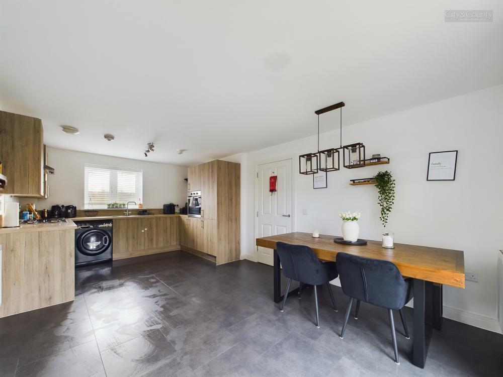 Kitchen Diner