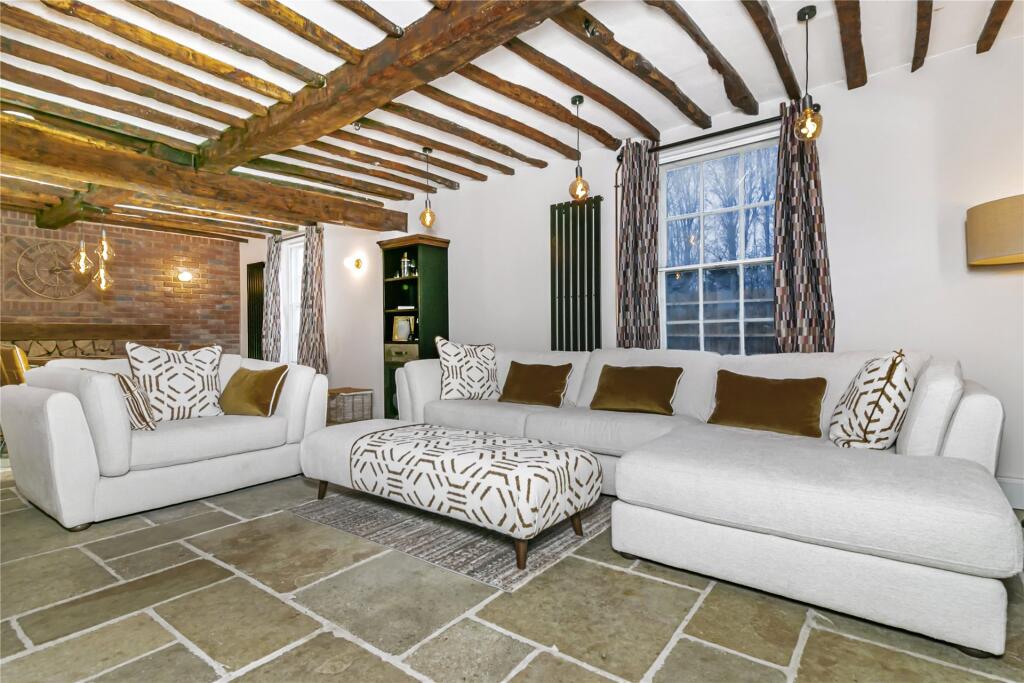 Sitting Area