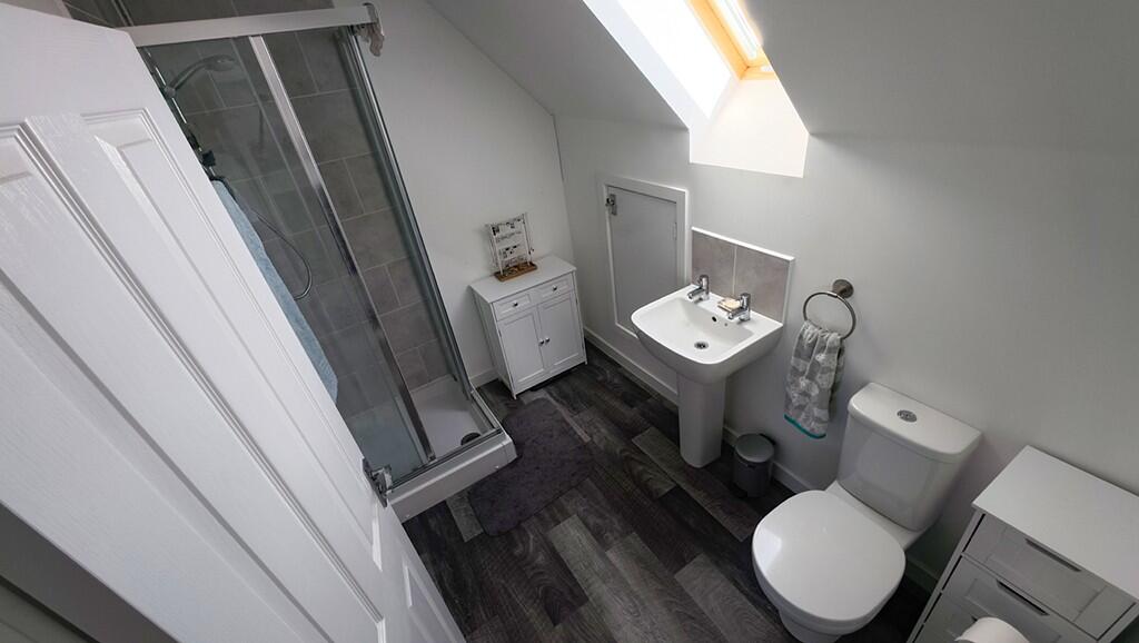 Master Ensuite