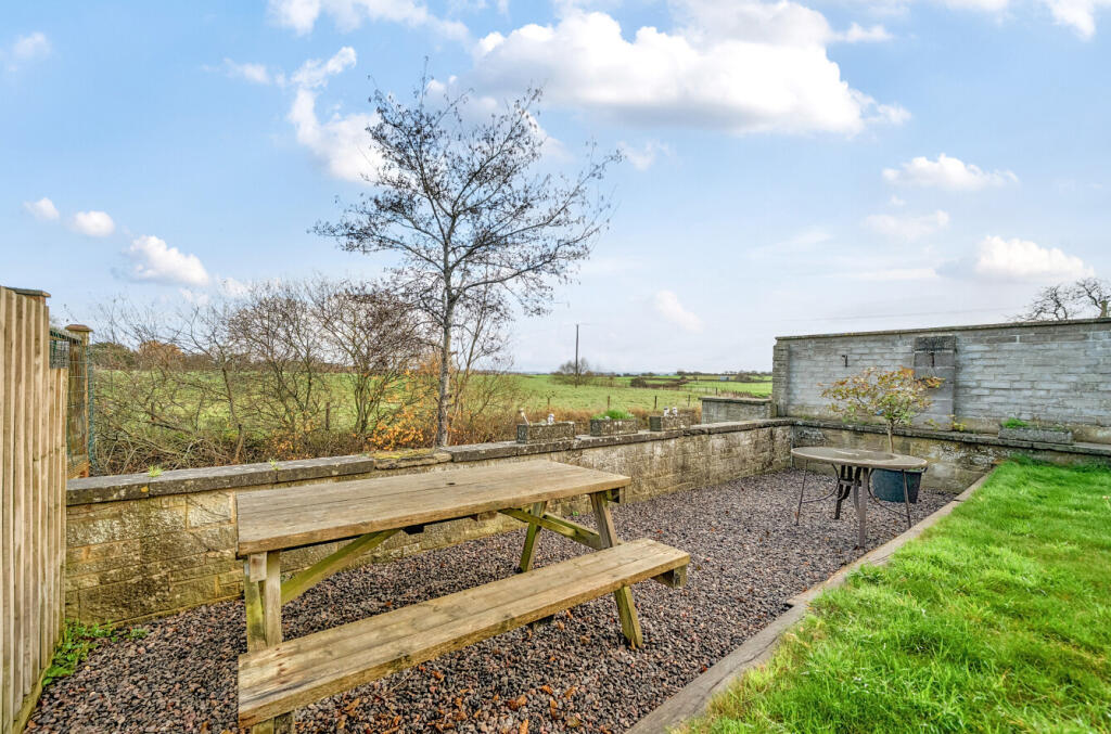 1387741-18-693bf6...