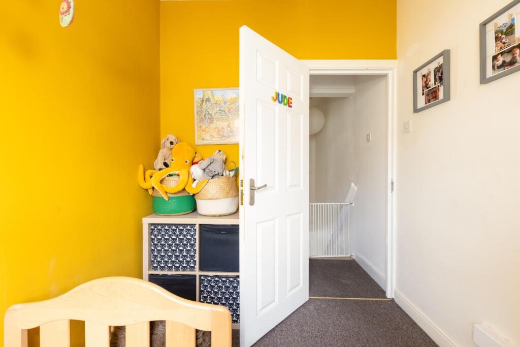 15 Stuart Street, BS5-13.jpg