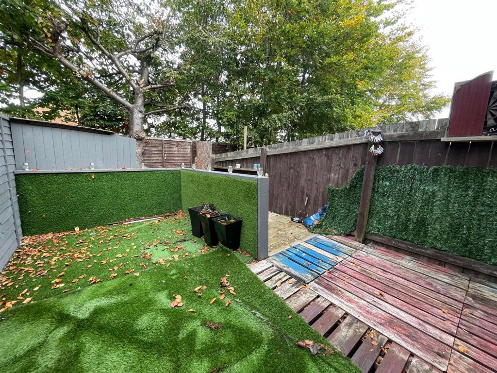 Garden 2.jpg