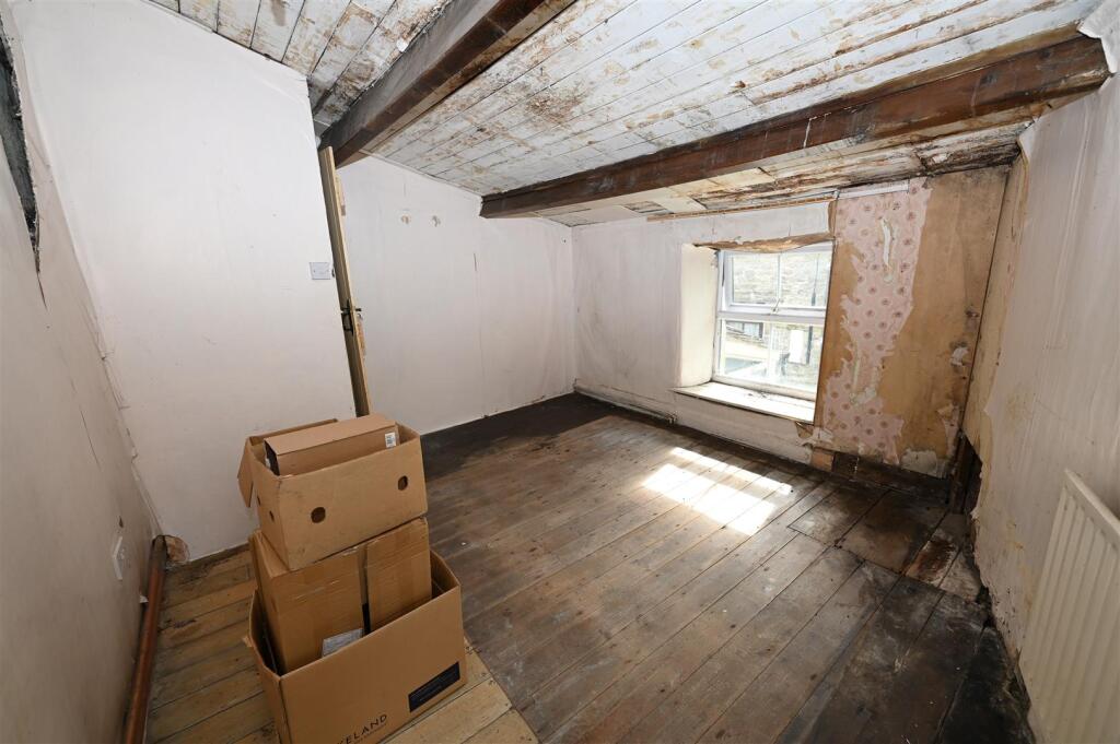 BEDROOM 3.