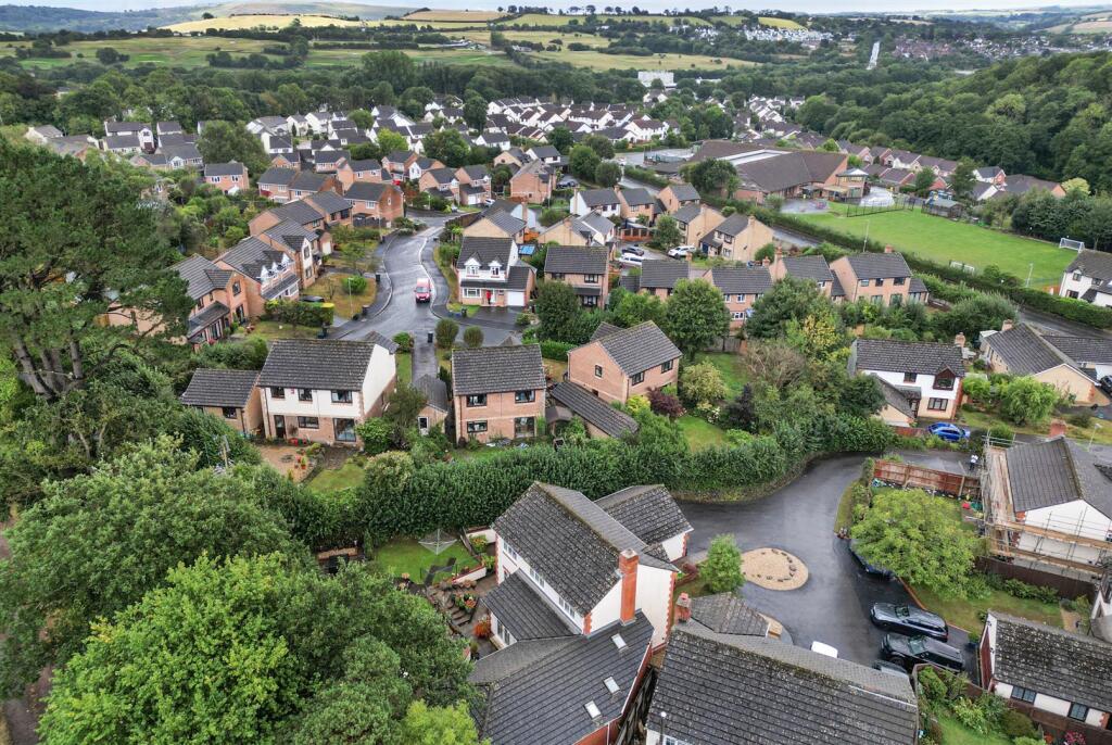 -68b184a29b538-1345993-jpg  (4) Drone.jpg