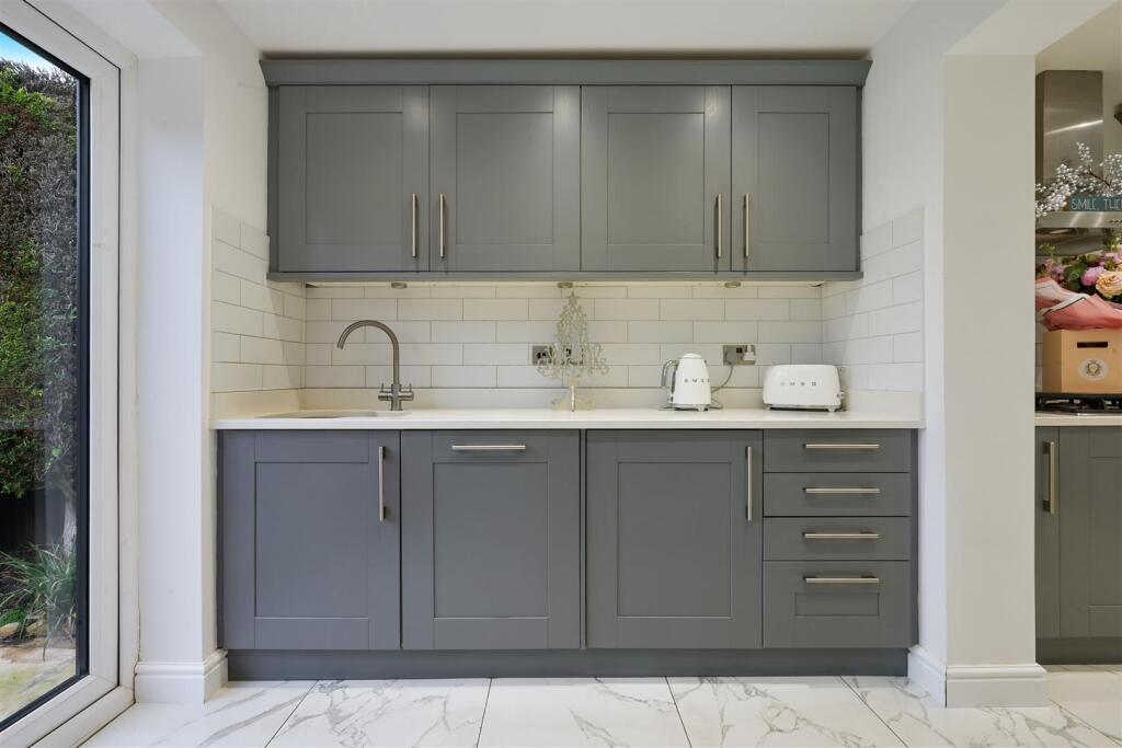 THURNHAM WAY (21).jpg