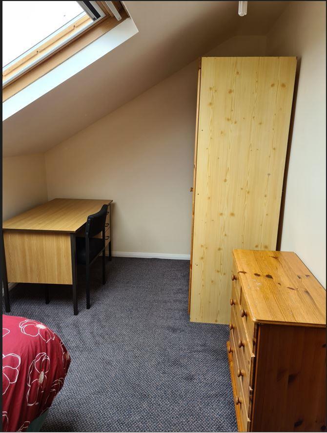 Bedroom 5.JPG