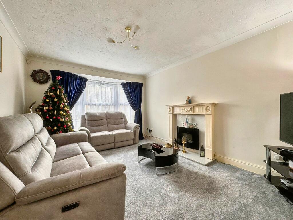 whatsappimage20241209at22722pm