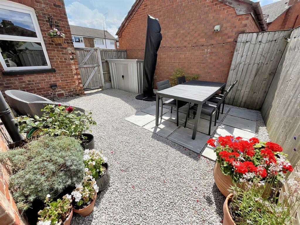 Gardens Aspect 3