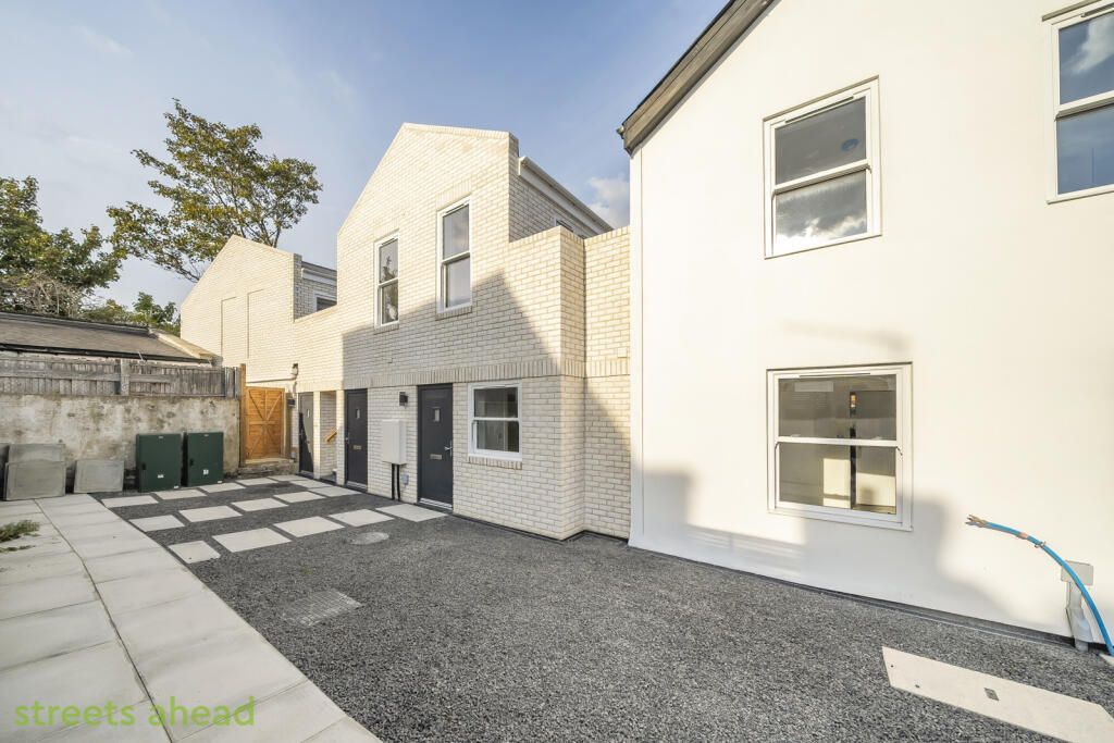 5c458d2f-bde6-408...