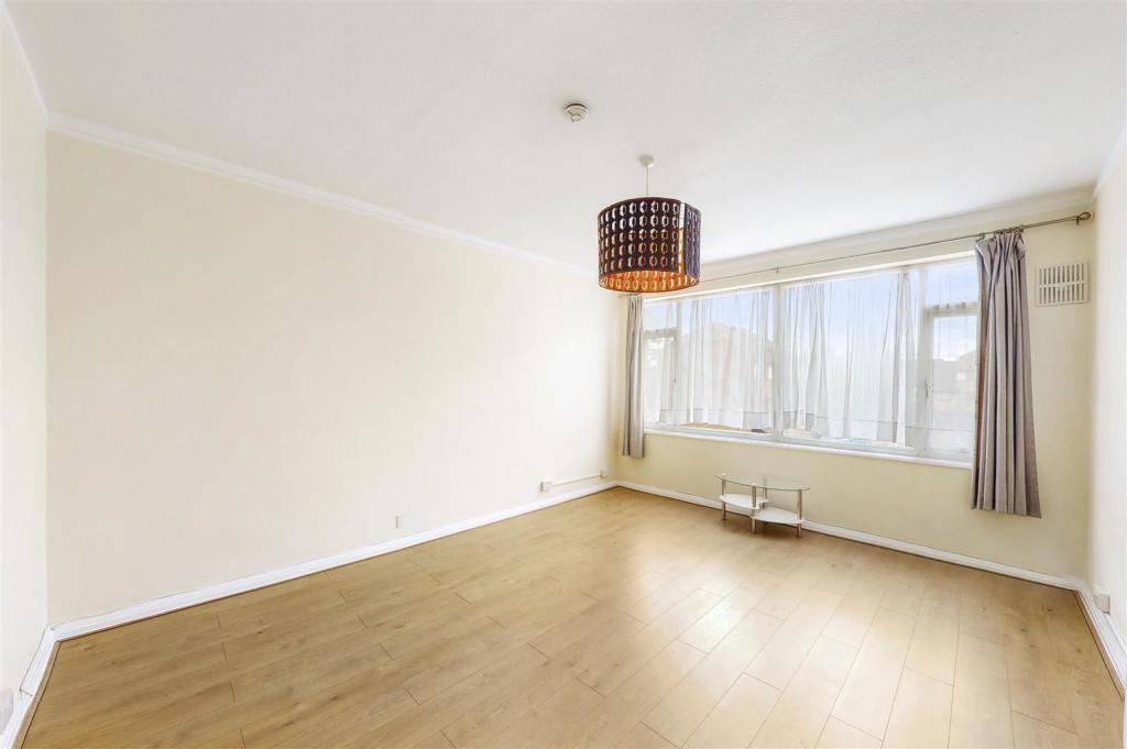 Flat 11, Vale Court - rsH6P5vfSebFX6yUG1sw.jpg
